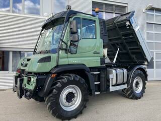 Mercedes-Benz Unimog