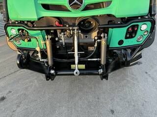 Mercedes-Benz Unimog