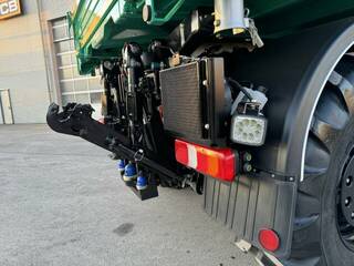 Mercedes-Benz Unimog