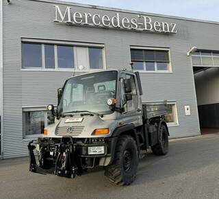 Mercedes-Benz Unimog