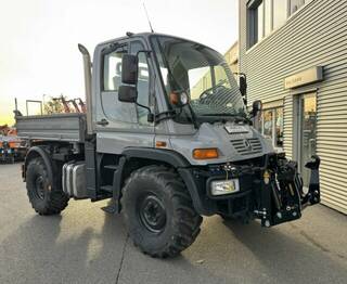 Mercedes-Benz Unimog