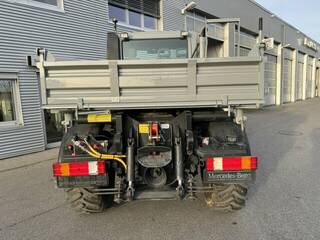 Mercedes-Benz Unimog