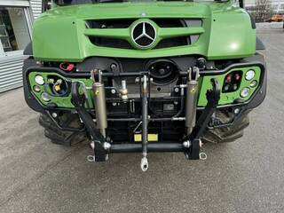 Mercedes-Benz Unimog